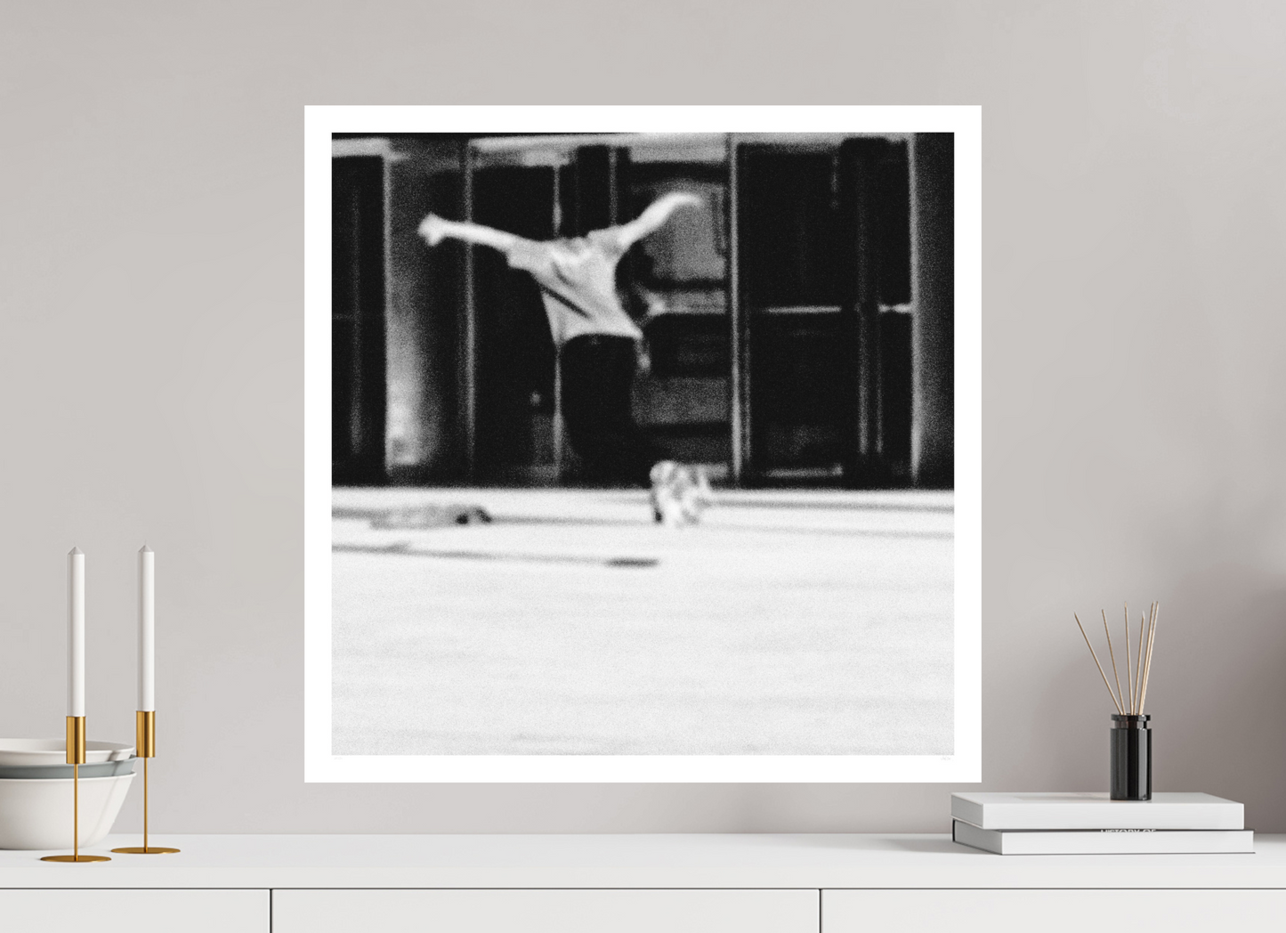 60 x 60 cm, SHOPIFY2026un Le temps en mouvement 11/30